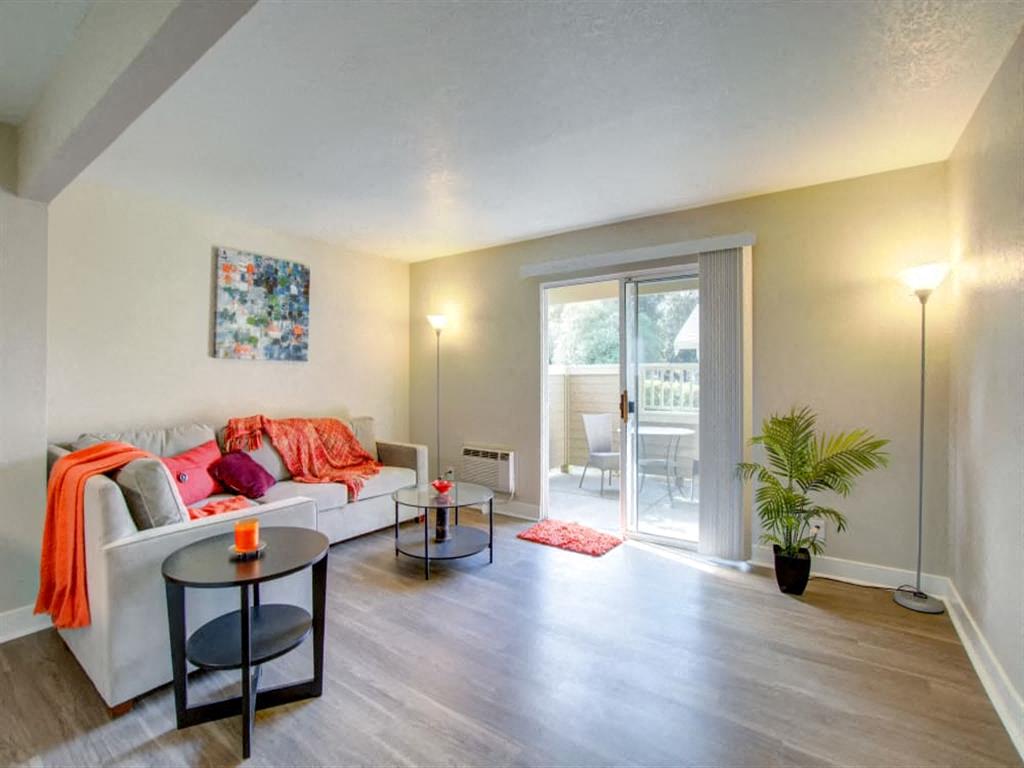 Terra House Apartments photo 3